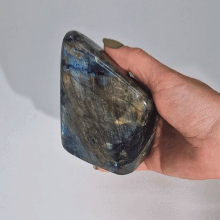 Madagascar Labradorite Large Stone | Crystal Specimen (550–750g | 110–140mm)