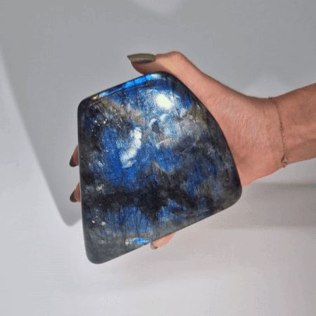 Madagascar Labradorite Statement Stone | Large Crystal Specimen (900–1100g | 140–170mm)