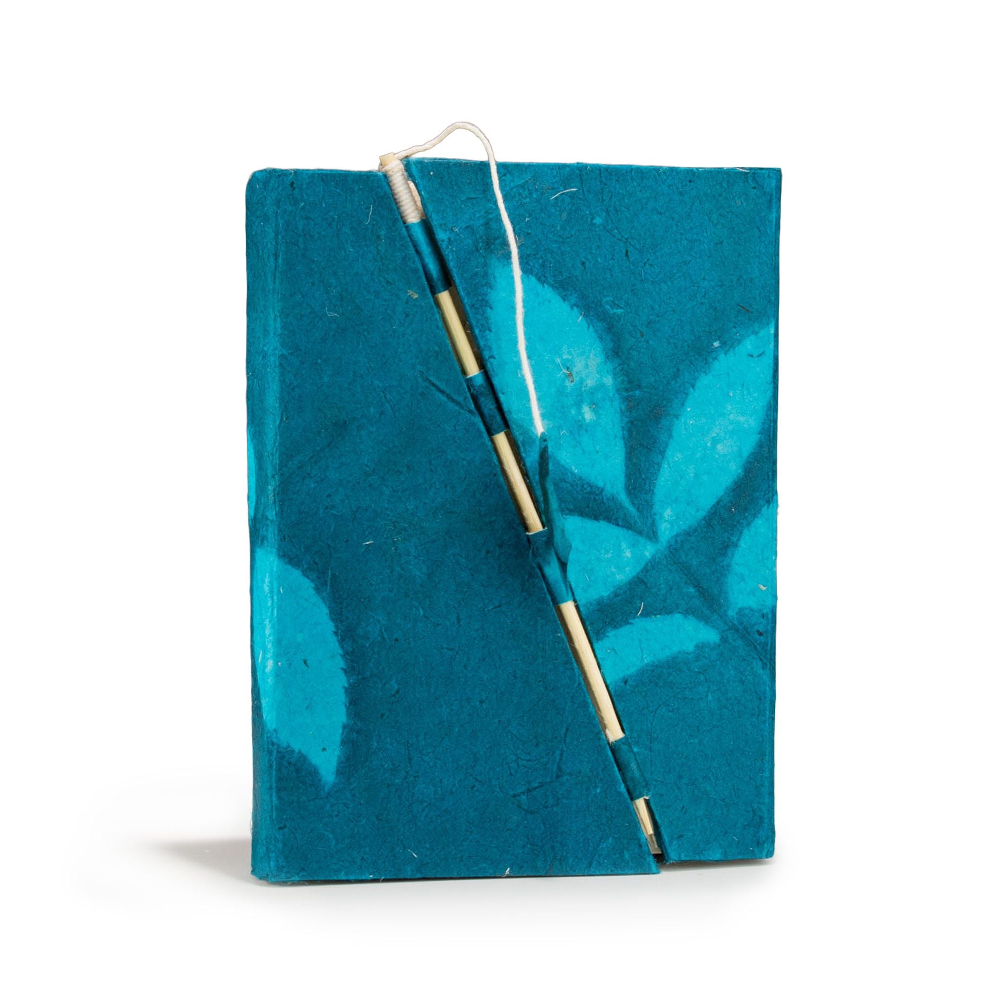Lokta Bold Floral Bamboo Lock Journal
