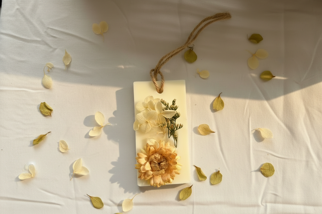 Geranium Pine Ylang Ylang Wax Freshener No Packaging